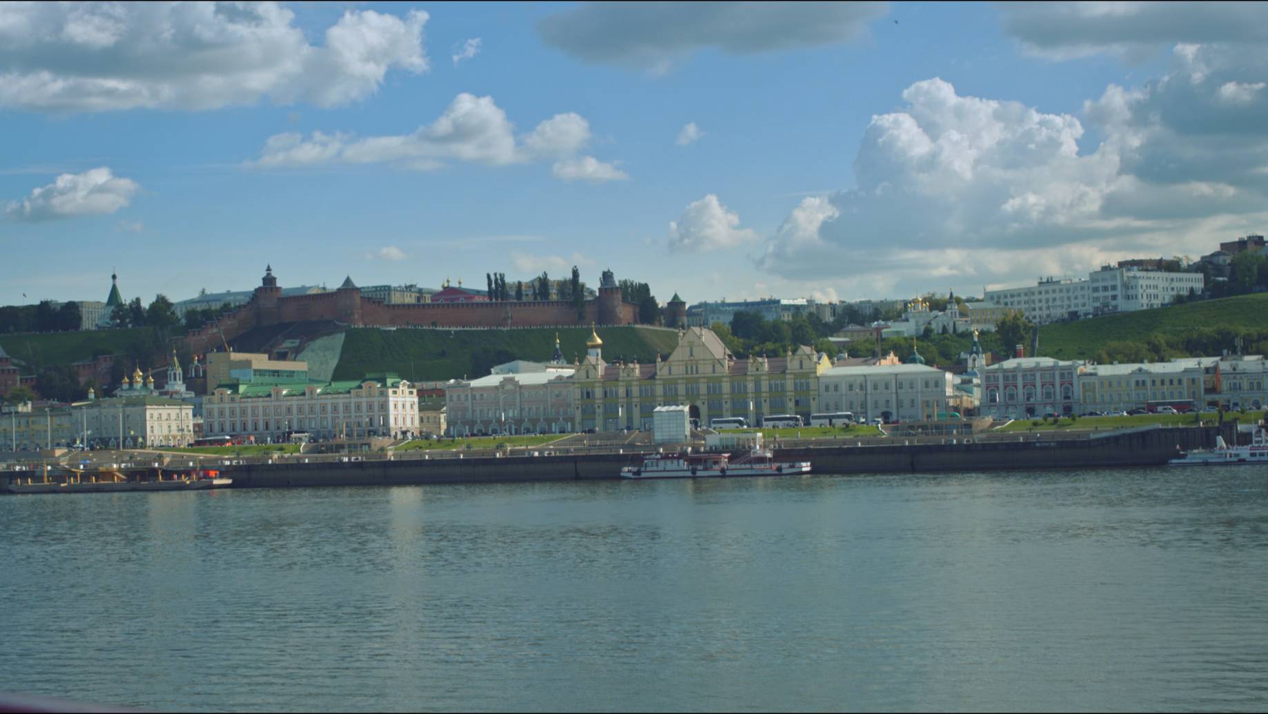 Путешествие по Волге, на подходе к Нижнему Новгороду, 4 день пути, лето 2023 смотреть онлайн