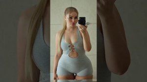 【Emma Christina】 - plus size model & influencer