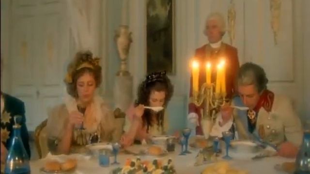 С самого утра мне хватает воздуха Кажется, что меня кто то душит смотреть онлайн