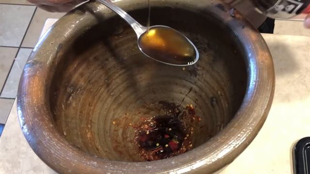 Lao Food: How I Make Tum Green Sour Mango Or Green Sour Mango Salad смотреть онлайн
