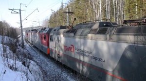 Сплотка электровозов 2ЭС10-001/110