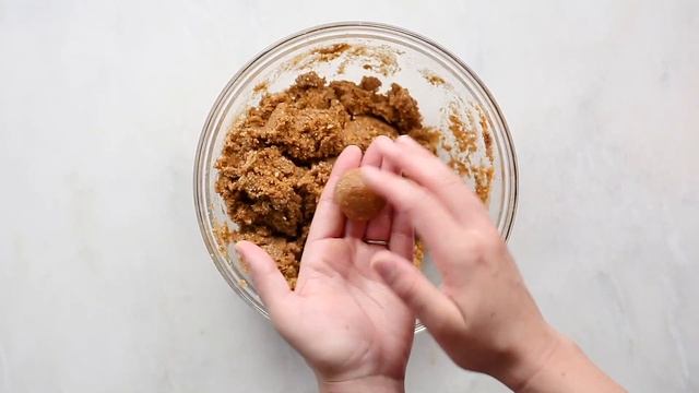 Pumpkin Spice Cake Balls смотреть онлайн