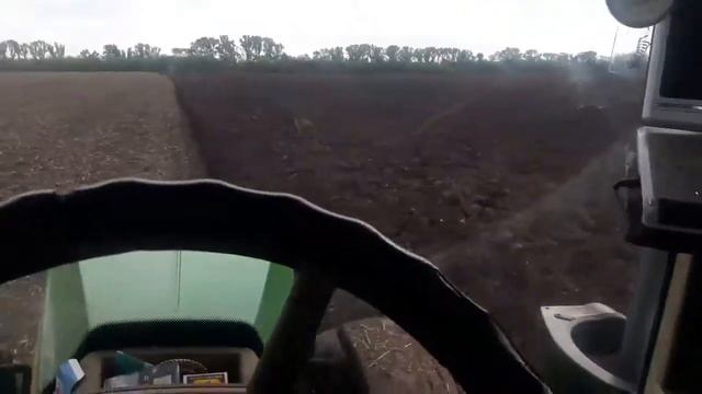 Пахота плугом Квернеланд RN100 смотреть онлайн