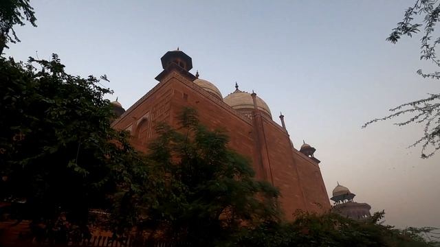 Boat Ride At Taj Mahal - Dussehra Ghat - Agra Vlog Series Part 5 смотреть онлайн
