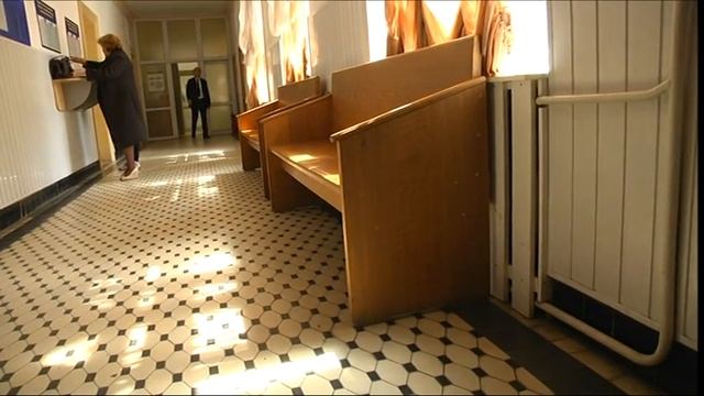 На Закарпатті пограбували секретарку апеляційного суду на 200 тис грн смотреть онлайн