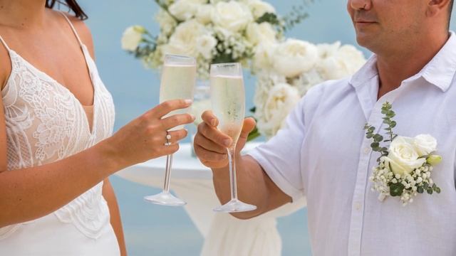 Charli & Bob Koh Samui Wedding Outrigger Beach Resort смотреть онлайн