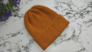 Шапка спицами резинкой 1х1