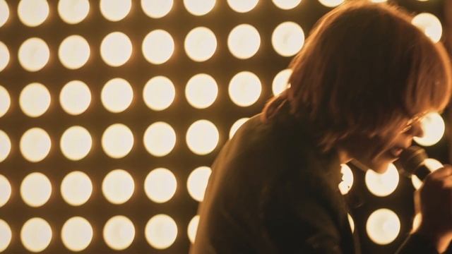 SAINT LAURENT - LIVE SESSIONS - PORCHES смотреть онлайн