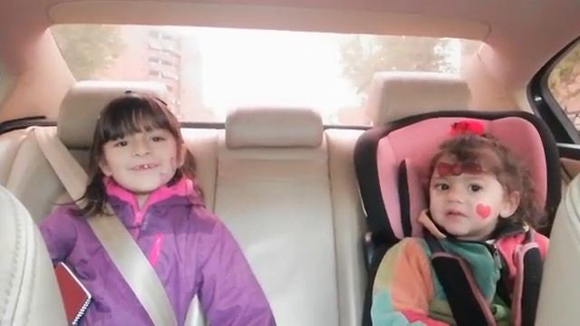 Balti ya Lili Inara y Silvia смотреть онлайн