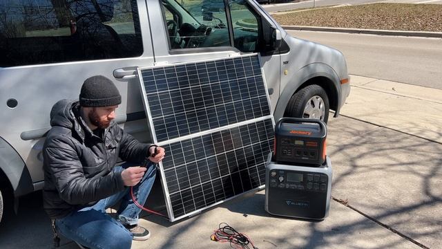 EASIEST WAY TO GET POWER IN YOUR CAMPER VAN! смотреть онлайн