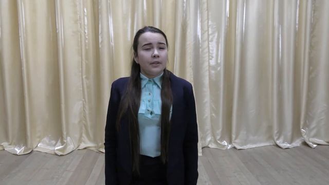 Белла Ахмадулина "Взойти на сцену" (читает Дарья Никитина) смотреть онлайн