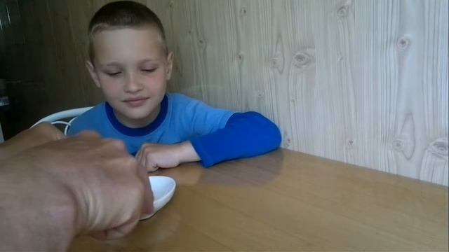 Термический Прыгун -Забавный опыт мне показал Папа смотреть онлайн