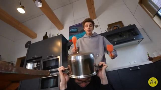 Кто Сделает Самый СМЕНОЙ Тик ток, Получит 1000$- Челлендж **2 часть ** смотреть онлайн