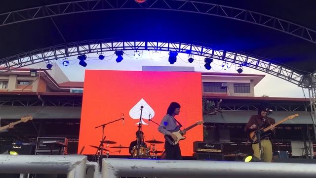 IV of Spades - Mundo (Live @ Southridge) смотреть онлайн