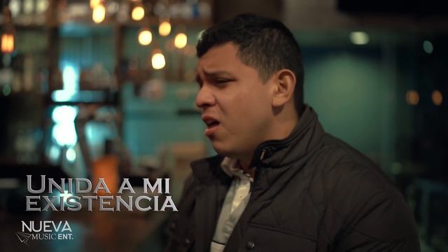 Julio Quintero - Cien Años (Lyric Video) смотреть онлайн