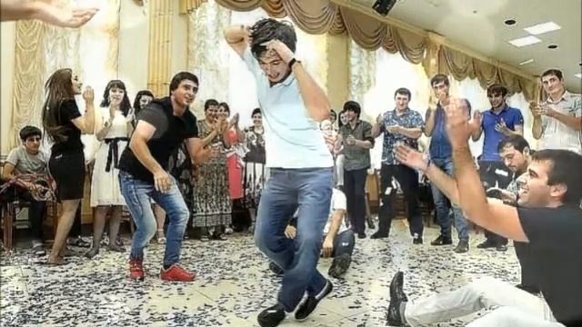 Суперская Лезгинка - шабу дуба либа ба (Чеченская) смотреть онлайн