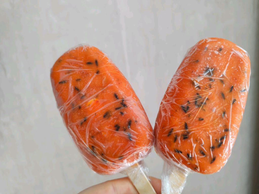 🐝Я Кира 🐝 смотреть онлайн