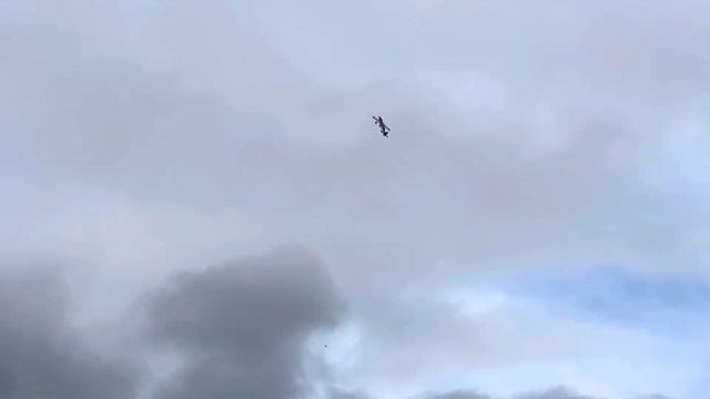 EF 104” Extra Tyler McCormack смотреть онлайн