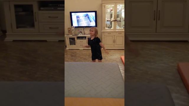 Индийские танцы Money, Money смотреть онлайн