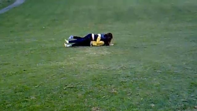 Lily+Kaylaa rolling down a hill:) смотреть онлайн