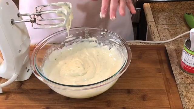 Frozen Mini Key Lime Pies! Cold and Refreshing Summer Treat! смотреть онлайн