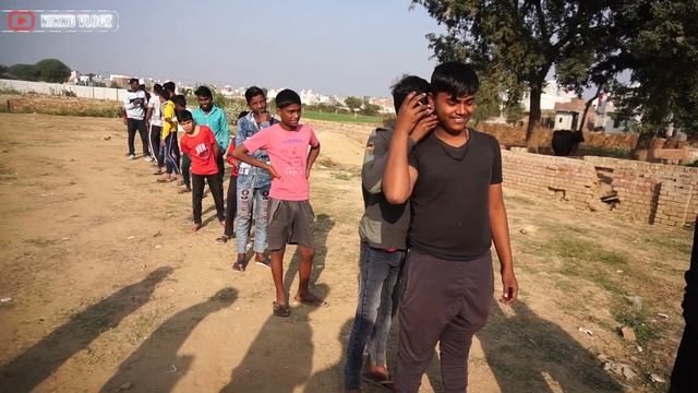 Aise Banta Hai Baat Ka Batangad 😂 Chinese Whispering 😂 Kamal Ke Bache смотреть онлайн