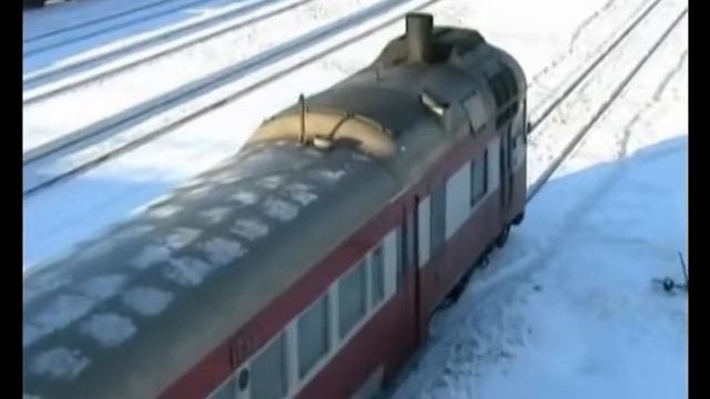 Дизель Поезд Д1-586 и Д1-743 Узловая смотреть онлайн