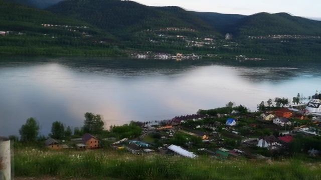 КРАСИВЫЙ БЕРЕГ смотреть онлайн