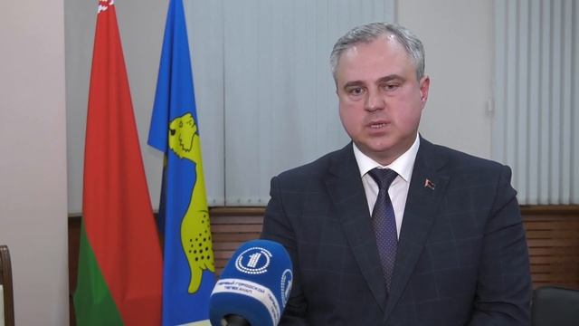 Председатель Гомельского горисполкома Владимир Привалов провёл онлайн-встречу с гомельчанами смотреть онлайн