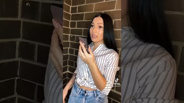 Голос Яндекс Алисы в живую