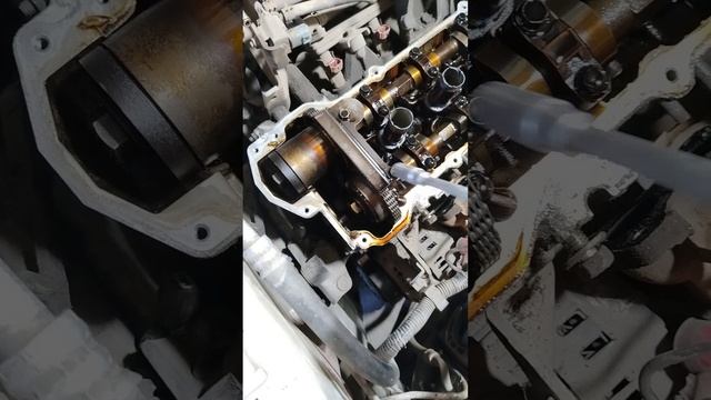 Снятие ГБЦ двигатель QG18DE Nissan Bluebird Silphy смотреть онлайн