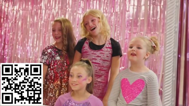 Bullies make fun of Dancer Instant Regret - YouTube смотреть онлайн
