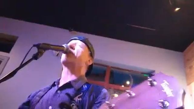 Sweet Caroline - Eric Erickson performs Neil Diamond cover at Zin Zen Winery in McKinney, TX 2019 смотреть онлайн