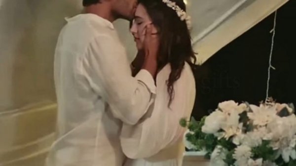 Ветреный холм 131 серия. Зейнеп беременна! Rüzgarlı Tepe 131 bölüm