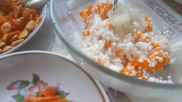 Свидание на кухне.Ты прекрасна, спору нет.... смотреть онлайн