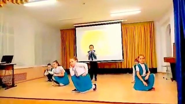 Копия видео "0 02 05 a9b6b4d8329b7ce42c3885bda870491dd5a70e0bdd3c549c6bfbfc9d6964e547 full" смотреть онлайн