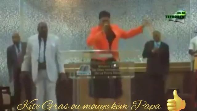 Degajew fè laplanch sou do Bondye nan adorasyon sa avèk Sr Celine/mete nan depo pou jou movè yo смотреть онлайн