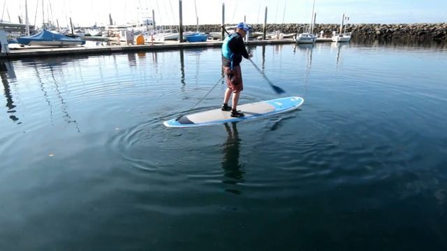 Learn to turn your paddle board easier with sweep turns! смотреть онлайн