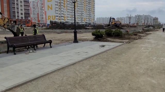 Анапа.Какие деревья высаживают в Императорском парке. смотреть онлайн
