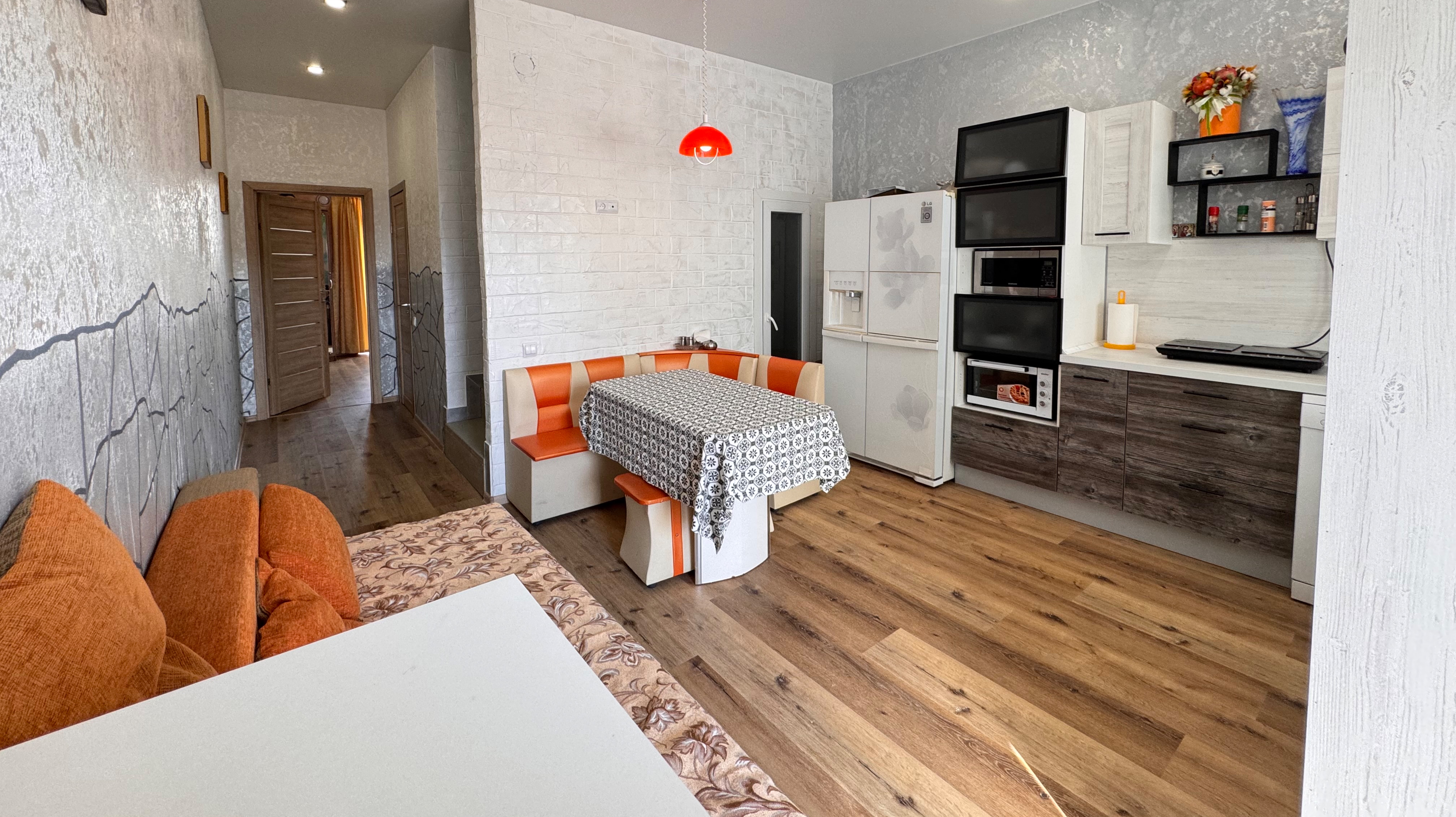 Дом в Евпатории