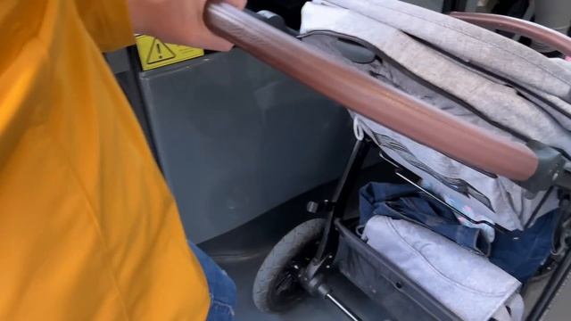 London m Idli Dosa, wo bhi Saravana Bhawan m!! Itna sab mil jata h London k indian grocery store m смотреть онлайн