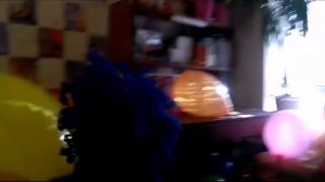 ГИГАНТСКИЕ ЗЛЫЕ ШАРЫ напали на детей   СТРАШНЫЙ КЛОУН НАПАЛ НА ДЕТЕЙ!!! Гигантский шар