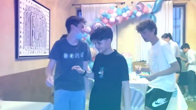 FESTA DI COMPLEANNO a SORPRESA per AURORA +13🍾 •Episodio 1• смотреть онлайн