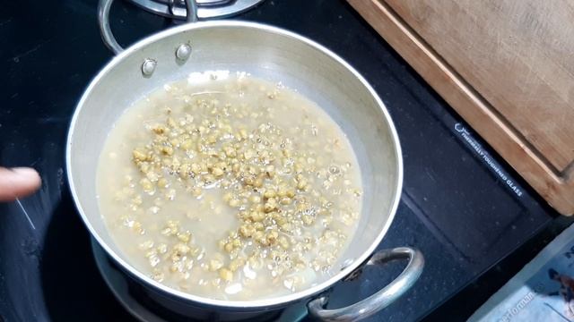 പുട്ടിന് ഒരുസൂപ്പർ ചെറുപയർ കറി || Kerala style Cherupayar Curry ||GreenGram Curry ||Saranya Kitchen смотреть онлайн
