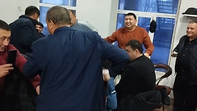 Жон дадам жоним дадам, устоз Хамид Маллабоев Аьзамжон Болтабоев смотреть онлайн