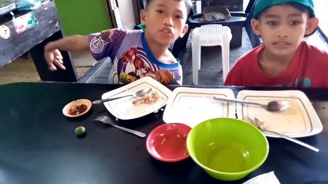 nag titinda ng basahan,batang masipag sa turbina calamba laguna смотреть онлайн