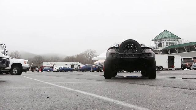 Local Motors Rally Fighter Vs. Lime Rock Park Autocross Course смотреть онлайн