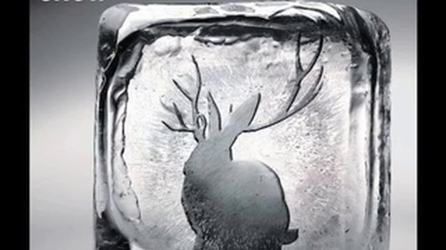 Miike Snow - Silvia (Robotberget Remix) | HQ | (with cool shaky video) смотреть онлайн