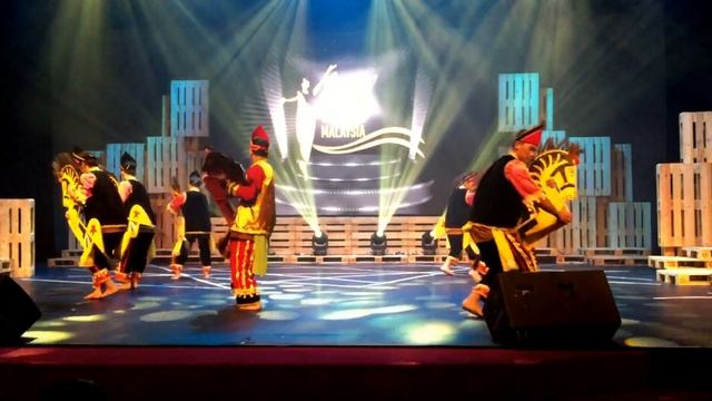 Kuda Kepang by Taman Seni Budaya Group Johor - Festival Tari Malaysia 2017 смотреть онлайн