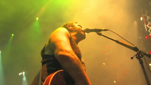 Molotov - Frijolero (En Vivo)